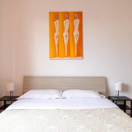 Ambra'S Bright Apartment Rom Eksteriør billede